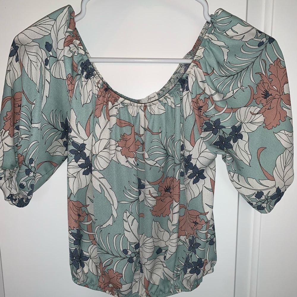 off the shoulder crop blouse